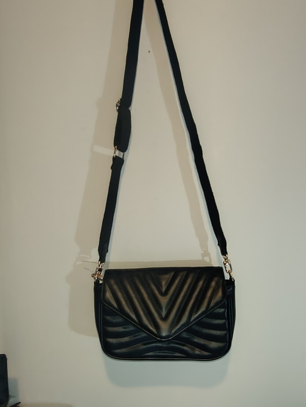 Ant Expedition Quilted Black Crossbody Bag with Adjustable Strap